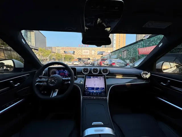 Mercedes-Benz C-Class — Фото автомобиля 8