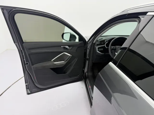 Audi Q3 — Фото автомобиля 20