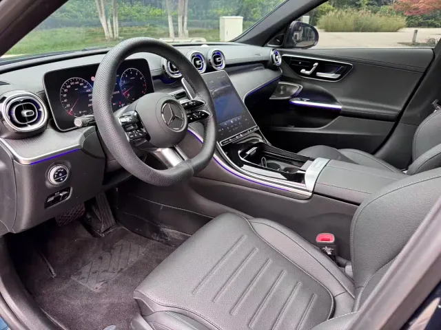 Mercedes-Benz C-Class — Фото автомобиля 6