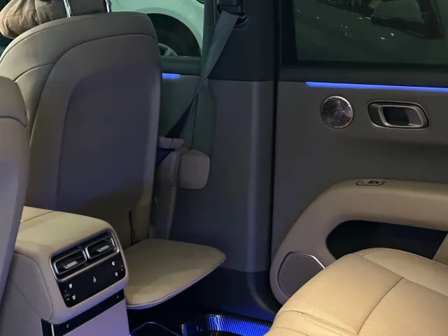 Li Auto i6 — Фото автомобиля 15