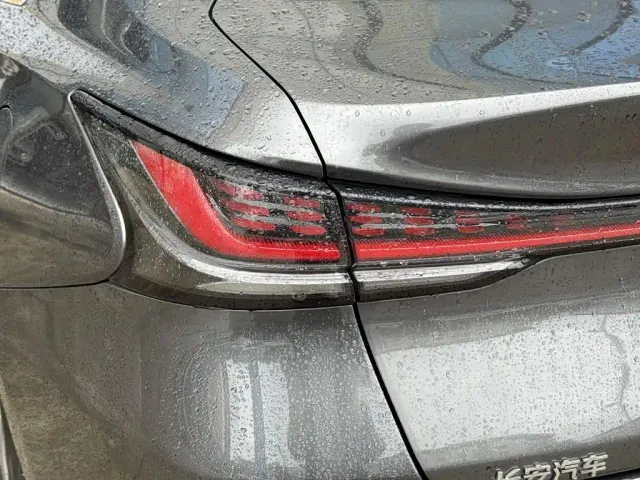 Changan Raeton Plus — Фото автомобиля 15