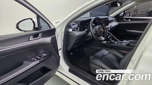 Kia K5 K5 3 поколение 2.0 LPI(Для проката) — Фото автомобиля 10