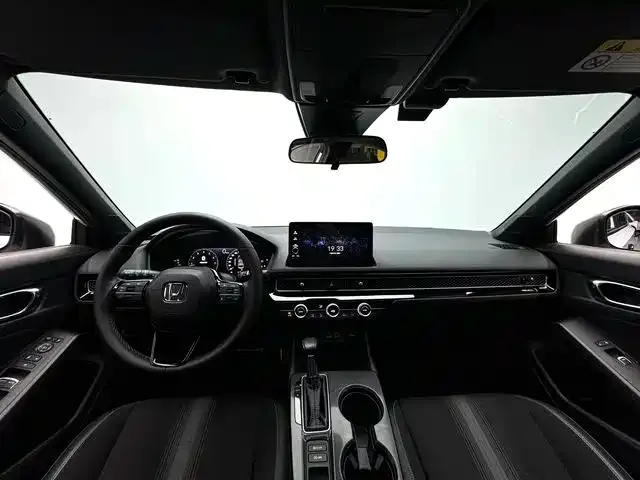 Honda Civic — Фото автомобиля 4