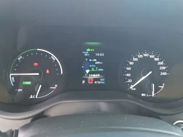 Toyota Sienna — Фото автомобиля 11