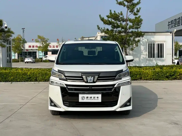 Toyota Vellfire — Фото автомобиля 2
