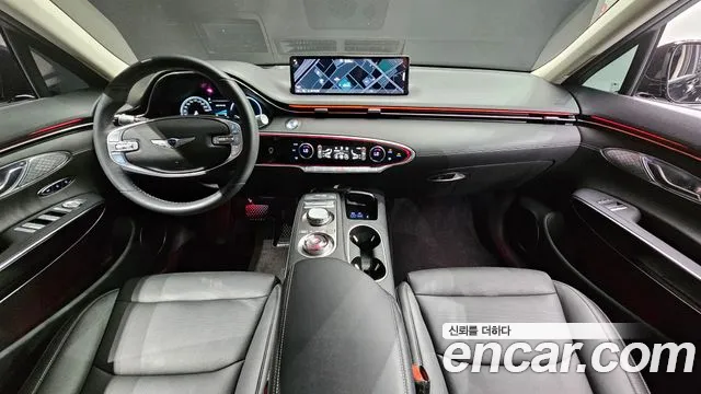 Genesis GV70 2.5T Бензин AWD — Фото автомобиля 7