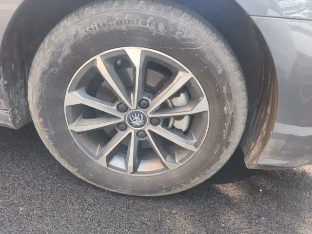 BYD Qin PLUS — Фото автомобиля 25