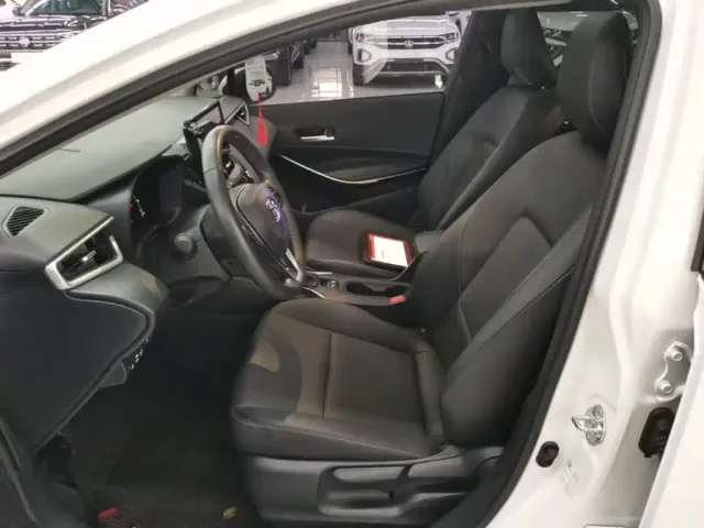Toyota Corolla — Фото автомобиля 14