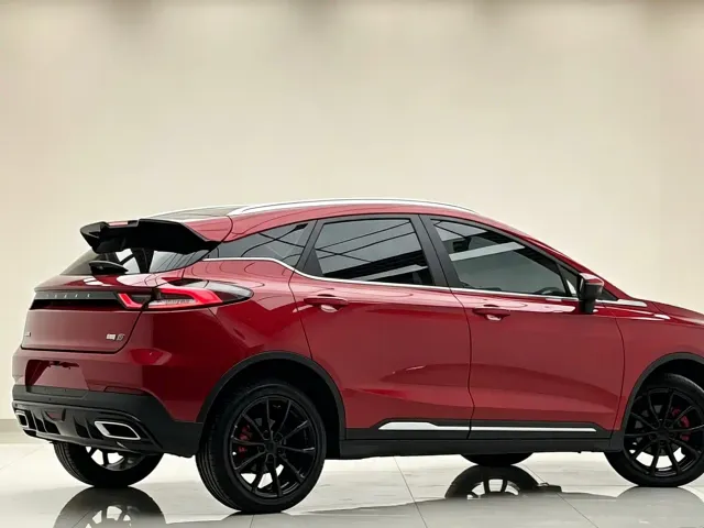 Geely Emgrand S — Фото автомобиля 4