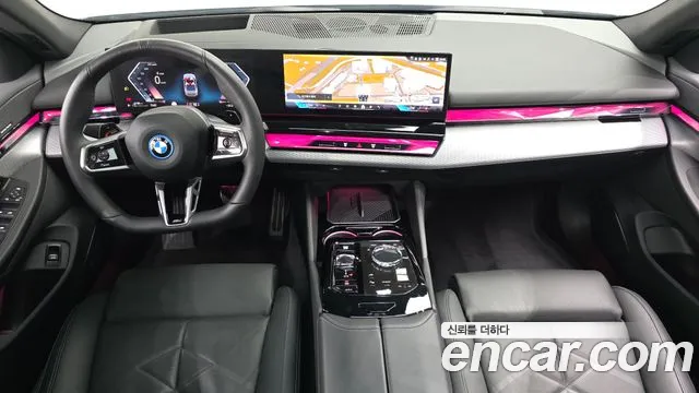 BMW 5-Series 5 серия (G60) — Фото автомобиля 7