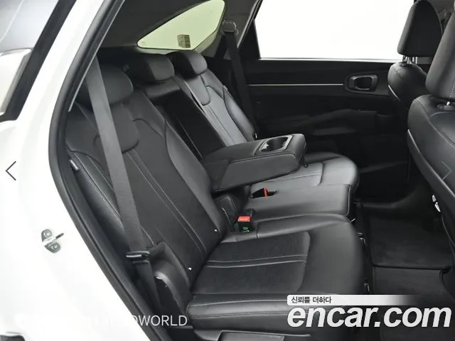 Kia Sorento Новый Sorento 4 поколение Дизель 2.2 2WD — Фото автомобиля 12