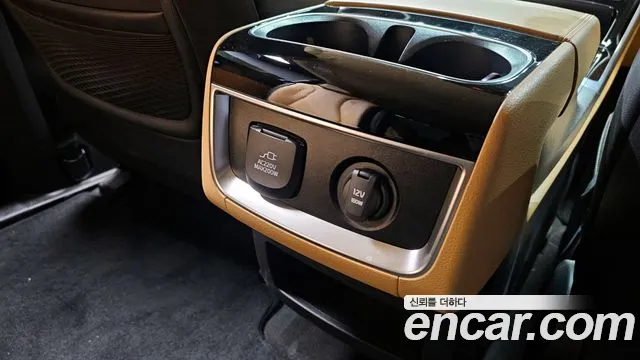Kia Canival Carnival 4 поколение Дизель 9 мест Signature — Фото автомобиля 19