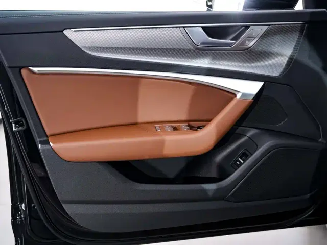 Audi A6L — Фото автомобиля 17