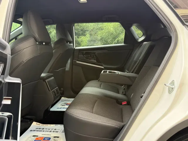 Toyota FAW Toyota bZ4X — Фото автомобиля 6