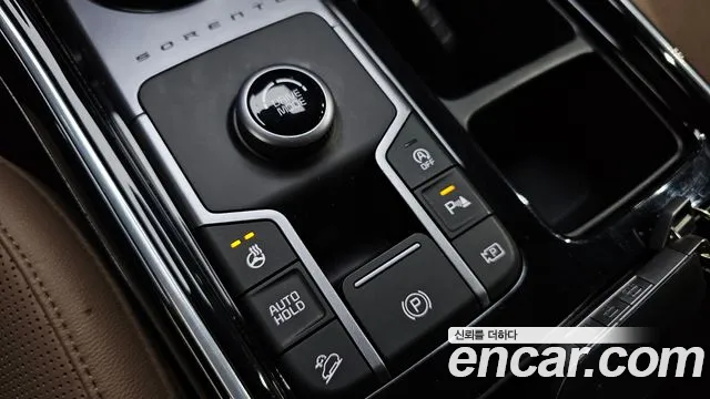 Kia Sorento Новый Sorento 4 поколение Дизель 2.2 2WD — Фото автомобиля 25