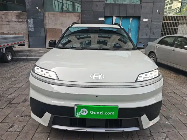 Hyundai ELEXIO — Фото автомобиля 2