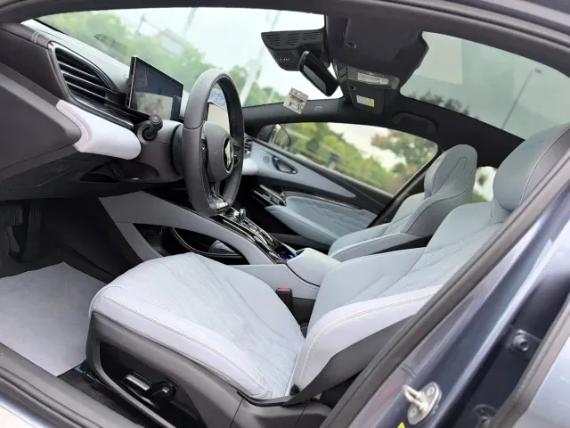 BYD Seal — Фото автомобиля 7