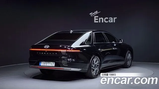 Hyundai Grandeur Grandeur (GN7) 2.5 Бензин 2WD — Фото автомобиля 2