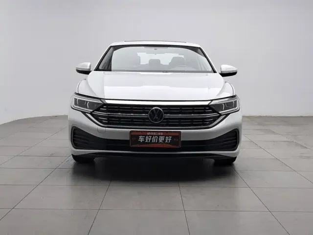 Volkswagen Sagitar — Фото автомобиля 3