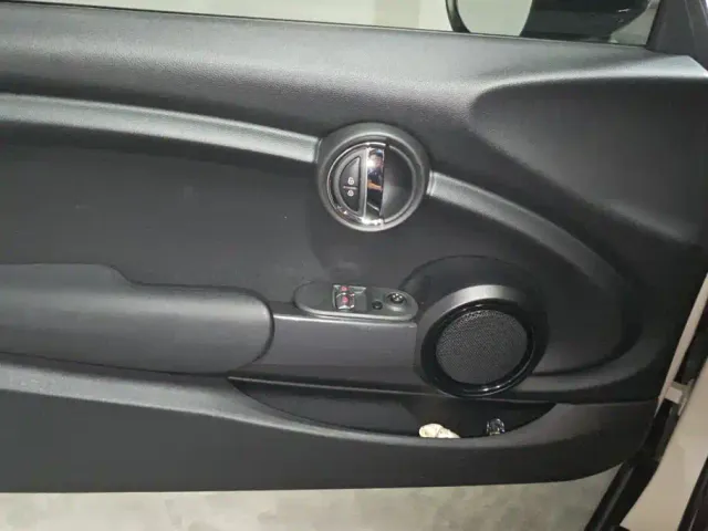 MINI Hatch — Фото автомобиля 7