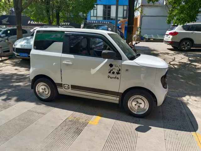 Geely Panda — Фото автомобиля 5