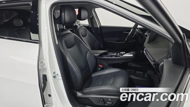 Kia EV6 — Фото автомобиля 22