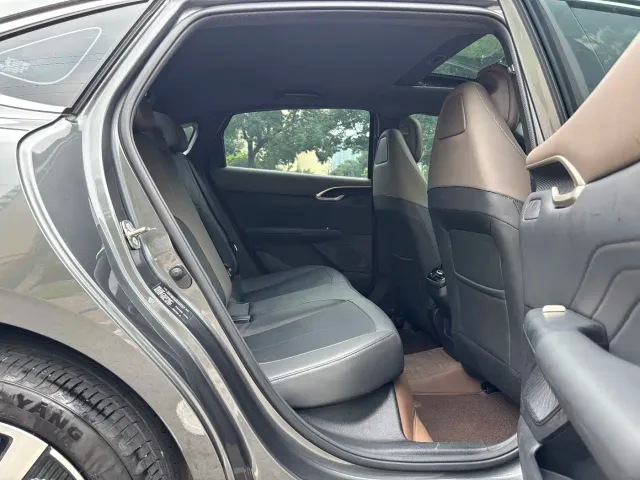 Changan Eado — Фото автомобиля 15
