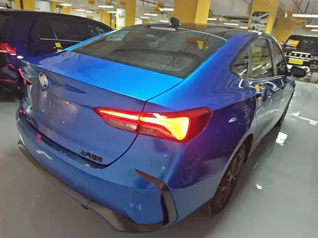 Buick Verano — Фото автомобиля 6