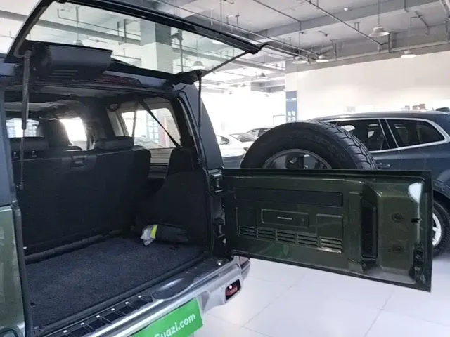 BAIC BJ40 — Фото автомобиля 18