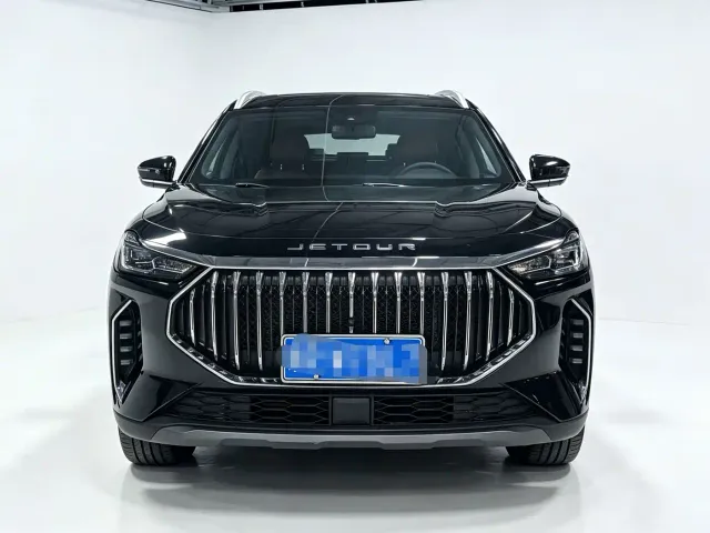 Jetour X70 Plus — Фото автомобиля 2