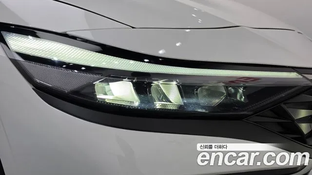 Hyundai Avante — Фото автомобиля 7