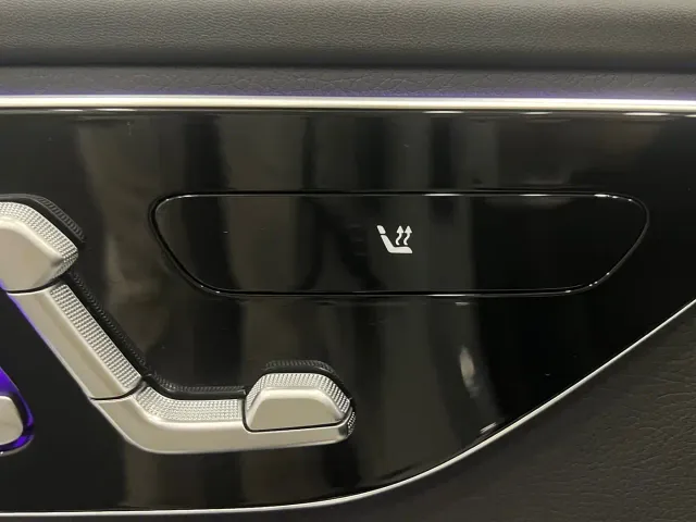 Mercedes-Benz C-Class — Фото автомобиля 13