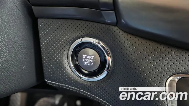 KG_Mobility_Ssangyong Rexton Новый Rexton Sport Дизель 2.2 4WD — Фото автомобиля 27