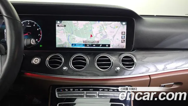 Mercedes-Benz E-Class W213 — Фото автомобиля 20