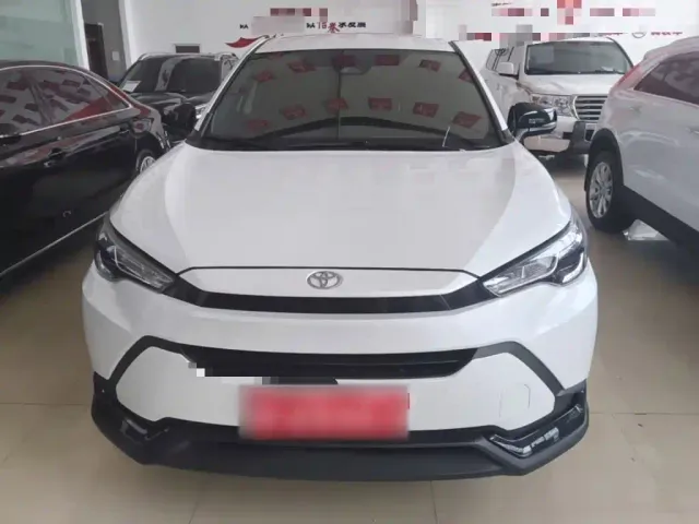 Toyota Frontlander — Фото автомобиля 2