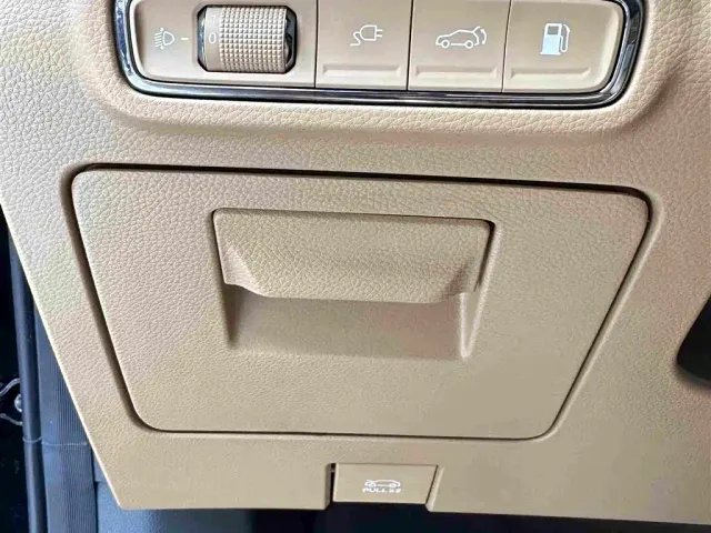 GAC Trumpchi ES9 — Фото автомобиля 12