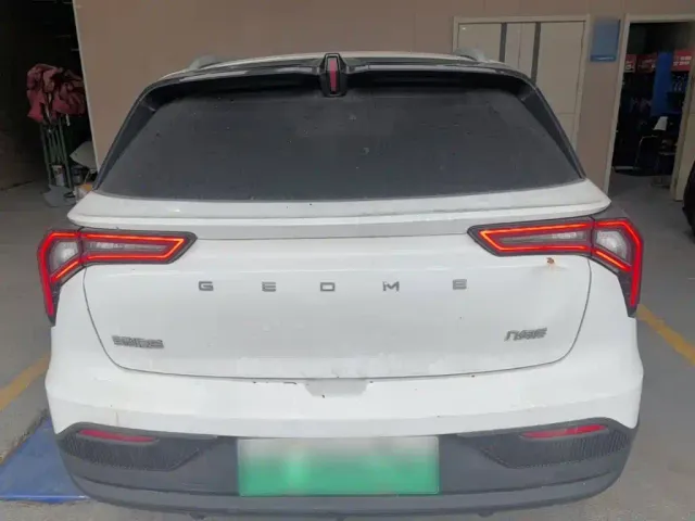 Geely Geometry E Firefly — Фото автомобиля 5