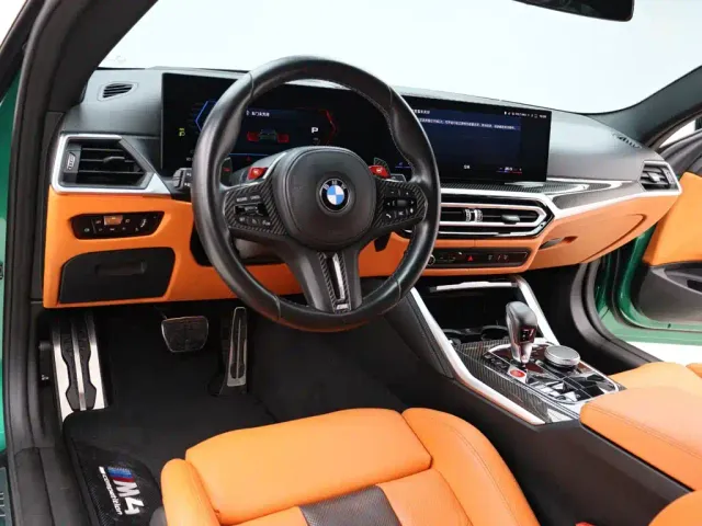 BMW M4 — Фото автомобиля 8