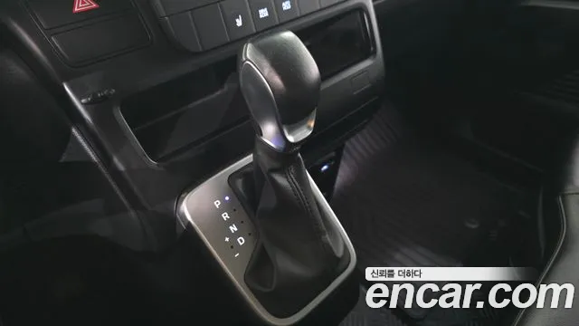 Hyundai Staria — Фото автомобиля 9