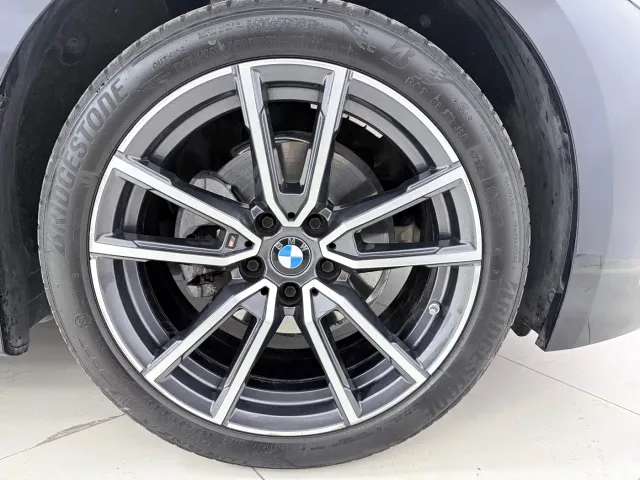 BMW 3 Series — Фото автомобиля 24