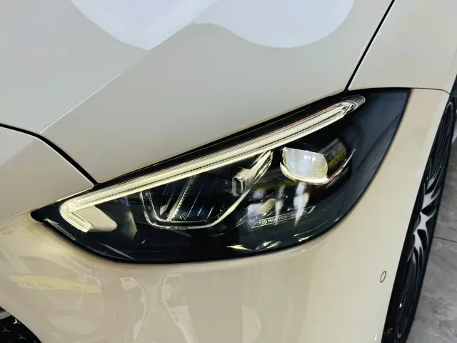 Mercedes-Benz C-Class — Фото автомобиля 6