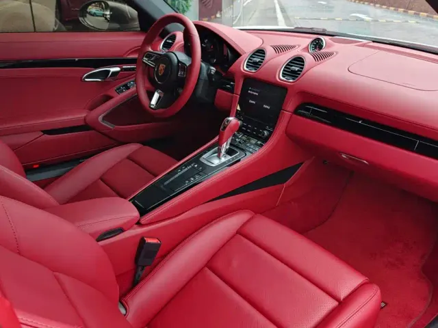 Porsche 718 — Фото автомобиля 21