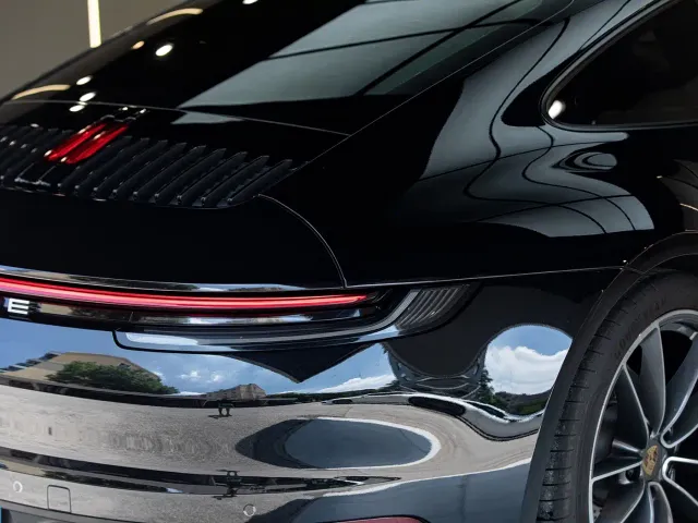 Porsche 911 — Фото автомобиля 9