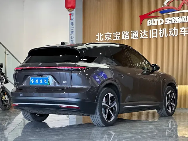 Nio ES6 — Фото автомобиля 6