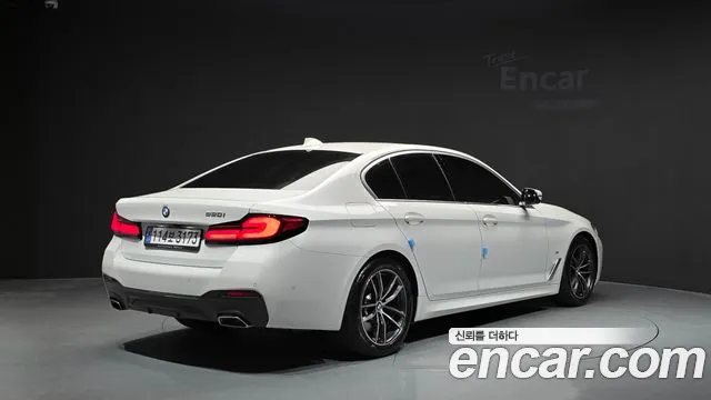 BMW 5 Series G30 — Фото автомобиля 2
