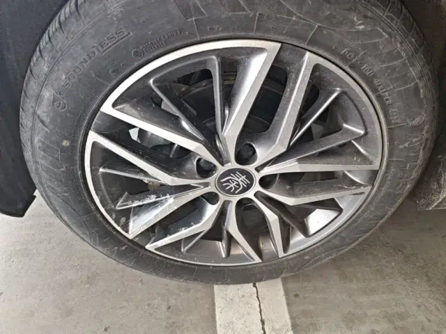 BYD Qin PLUS — Фото автомобиля 22