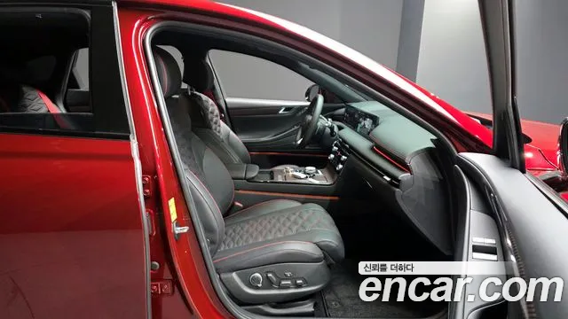 Genesis G80 Бензин 3.5 турбо AWD — Фото автомобиля 10