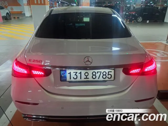Mercedes-Benz E-Class W213 — Фото автомобиля 2