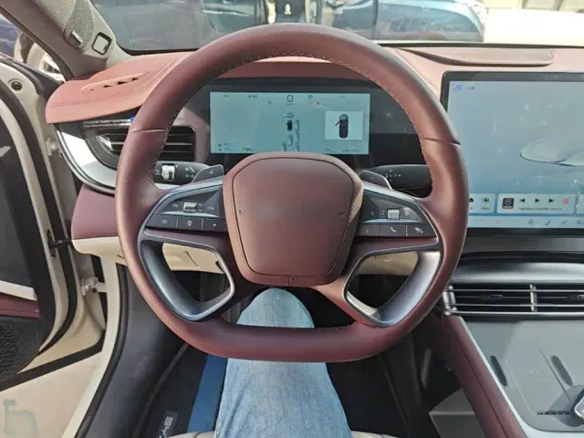 BYD Seal 07 DM-i — Фото автомобиля 10