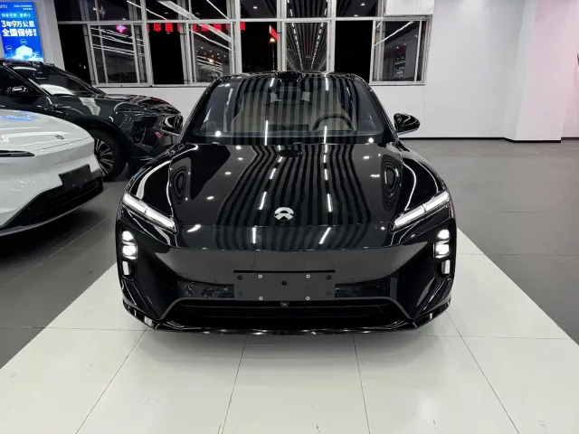 Nio ET5 Touring — Фото автомобиля 2